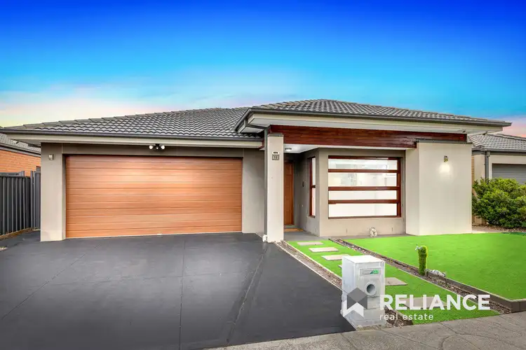 18 Lamington Drive