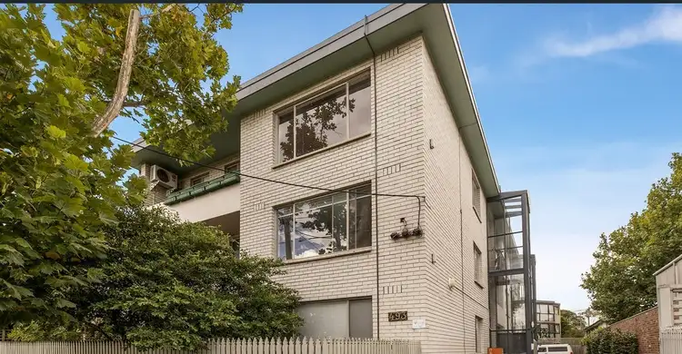 4/493 St Kilda Street, Elwood VIC 3184
