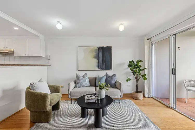 51/252 Willoughby Road