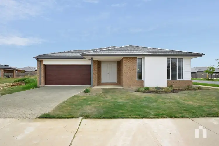 24 Faraday Street, Mickleham VIC 3064