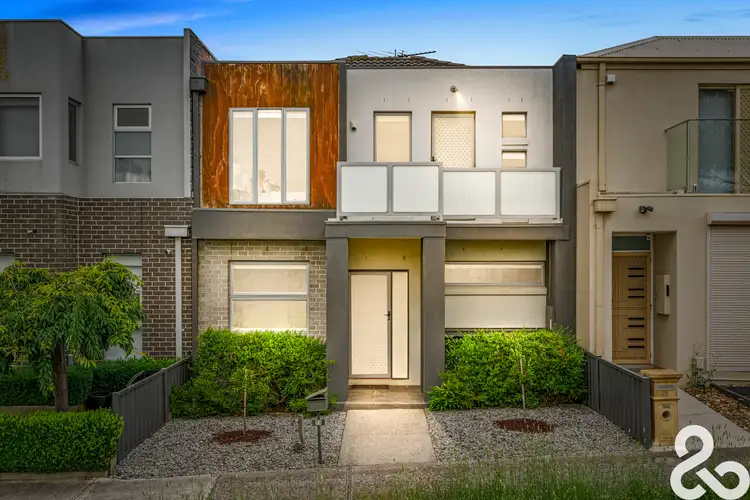 21 Knoll Walk, Epping VIC 3076