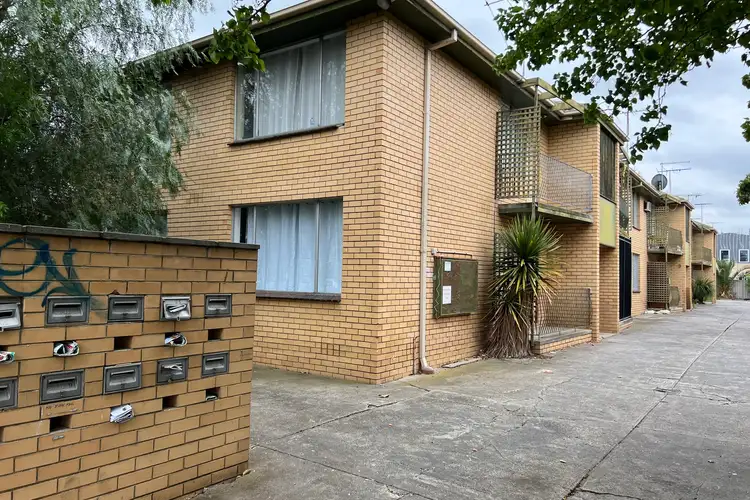 1/18 Ridley Street, Albion VIC 3020