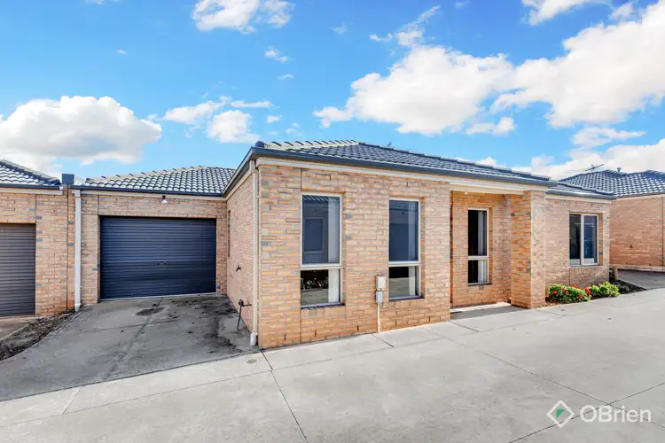 4/4 Black Knight Way, Kurunjang VIC 3337