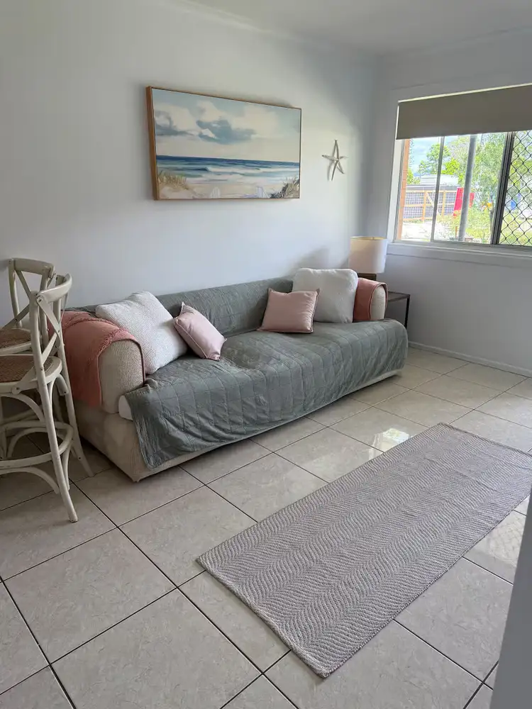 2/105 Golden Four Drive