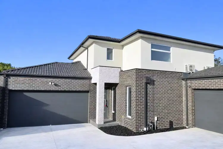 2/5 Outhwaite Avenue, Doncaster VIC 3108
