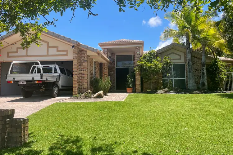 26 Clipper Boulevard, Clear Island Waters QLD 4226