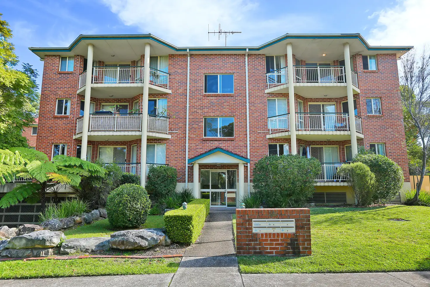 Main view of Homely unit listing, 33/231 Kingsway, Caringbah NSW 2229
