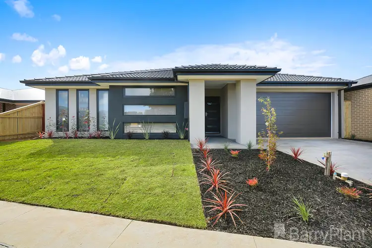 41 Illawarra Boulevard, Drouin VIC 3818