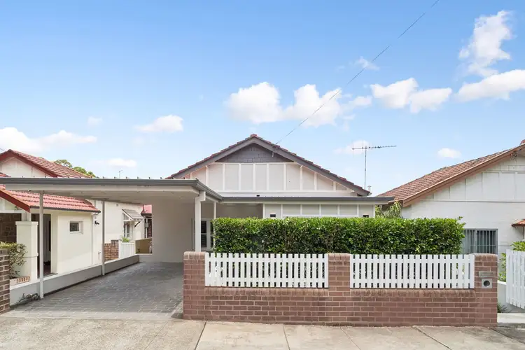 25 Farleigh Street, Ashfield NSW 2131