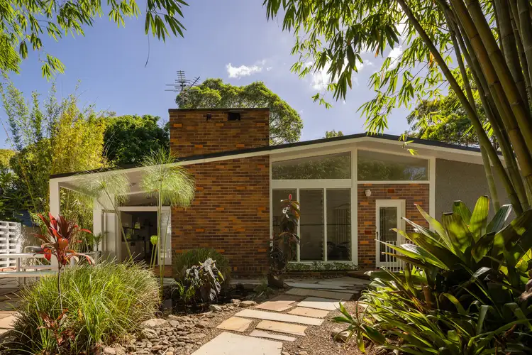 77 Ludlow Street, Chapel Hill QLD 4069