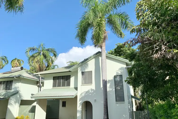 4/4 Gardens Hill Crescent