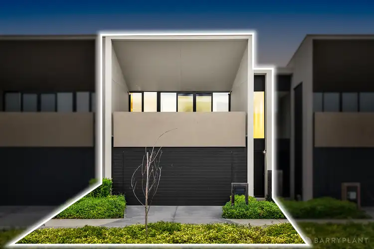 11 Rivulet Boulevard