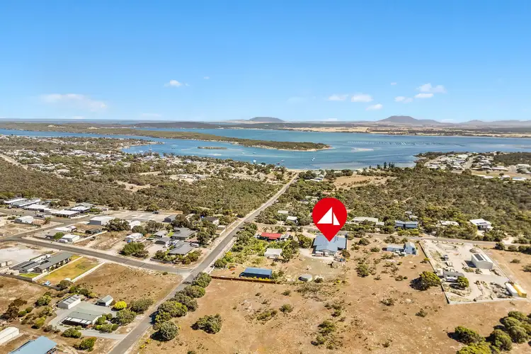 4 Grimm Road, Coffin Bay SA 5607