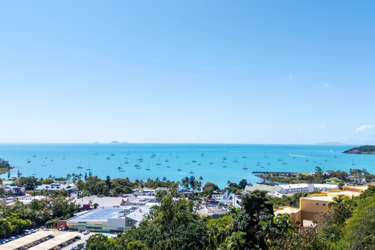 44 Stonehaven Court, Airlie Beach QLD 4802