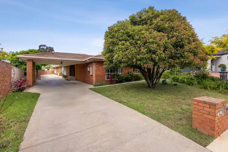 2 Metro Court, Strathdale VIC 3550