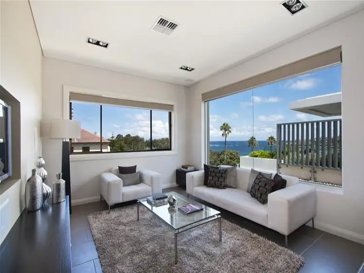 110 Beach Street, Coogee NSW 2034