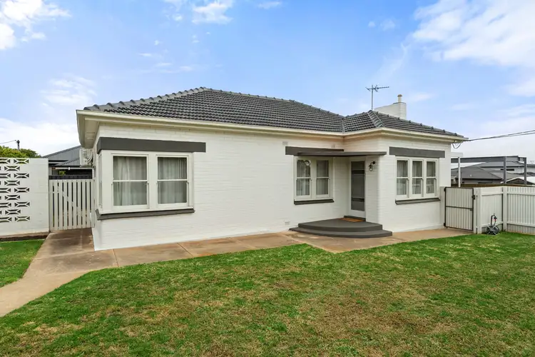 4 Ophir Crescent, Seacliff Park SA 5049
