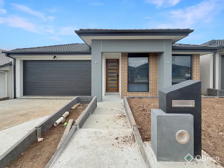 25 Shimar Street, Clyde North VIC 3978