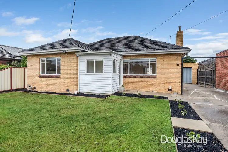 25 Blanche Street, Ardeer VIC 3022