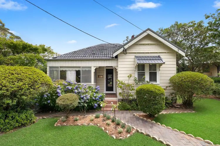 4 Clarinda Street, Hornsby NSW 2077