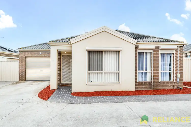15/3 Austin Place, Melton South VIC 3338