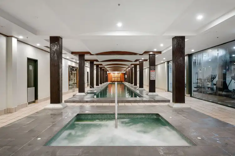 556/243-271 Pyrmont Street