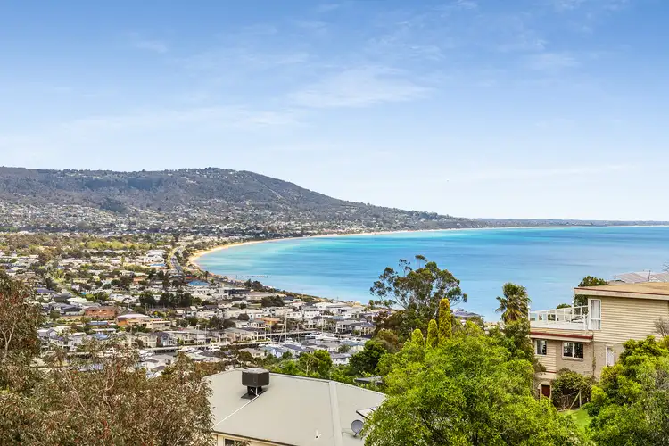 98 Ellerina Road, Mount Martha VIC 3934