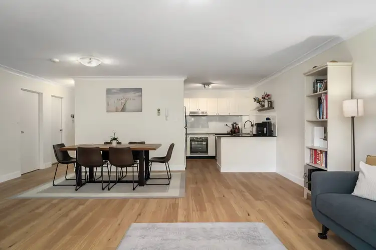 55/61-65 Glencoe Street