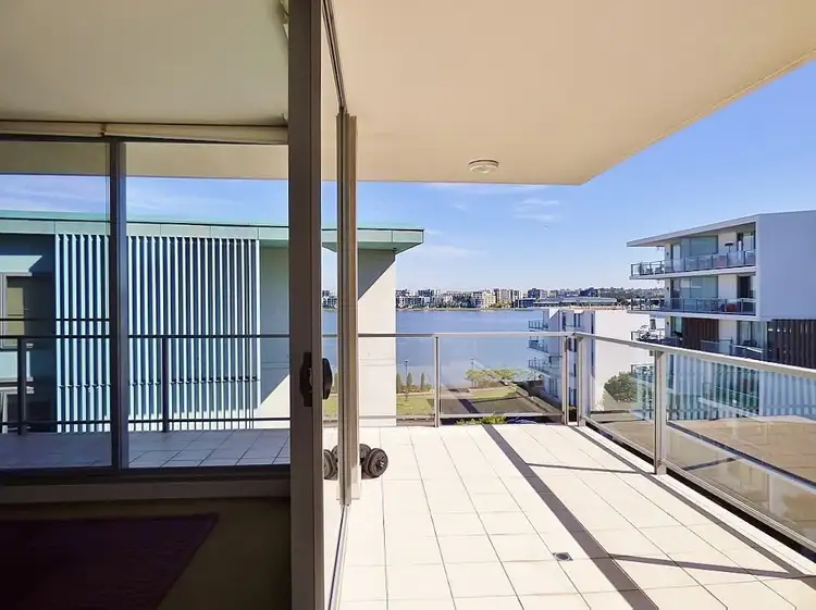 609/3 Jean Wailes Avenue