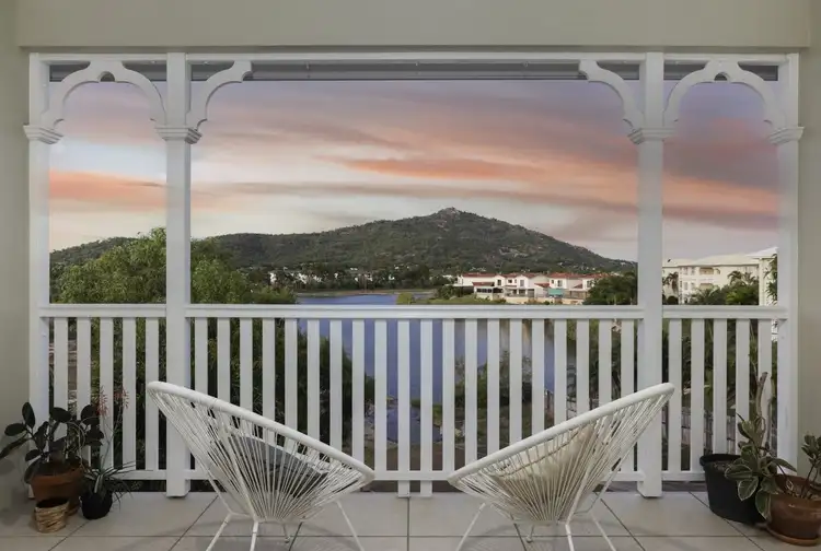 14/12-14 Martinez Avenue