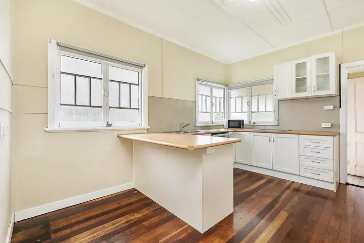 271A Lakes Creek Road