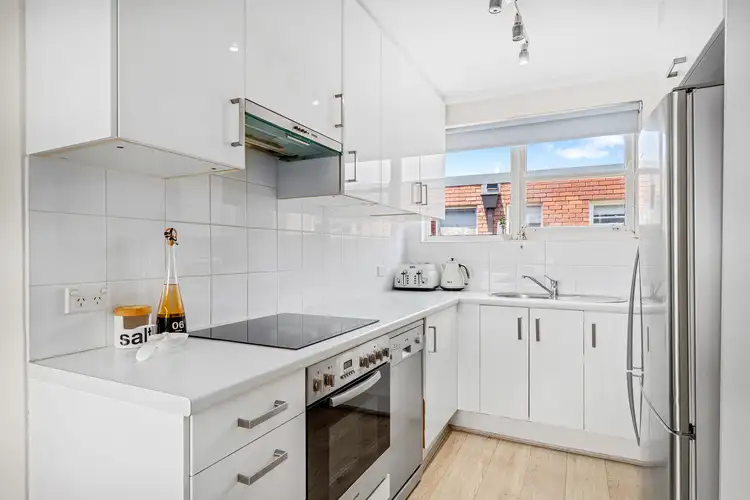 17/14-16 Banksia Road