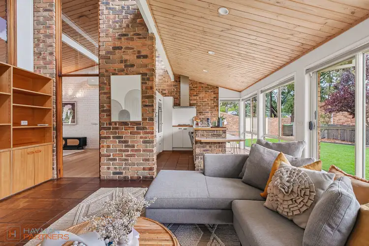 31 Phillipson Crescent