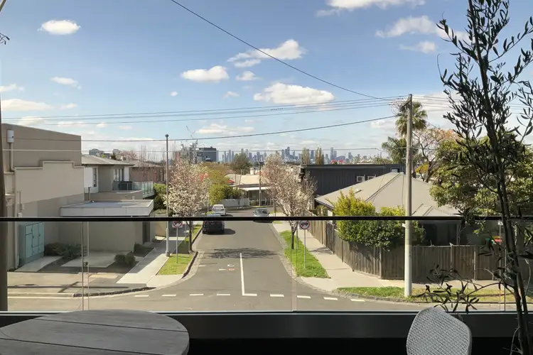 106/2B Williamstown Road