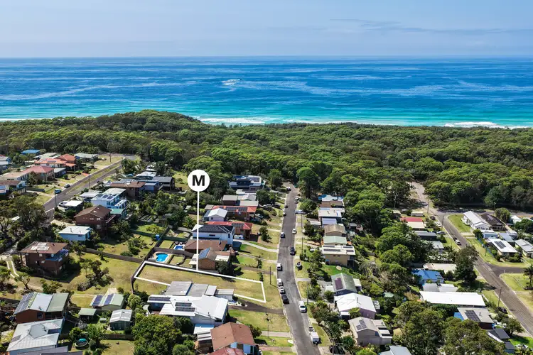 43 Canberra Crescent