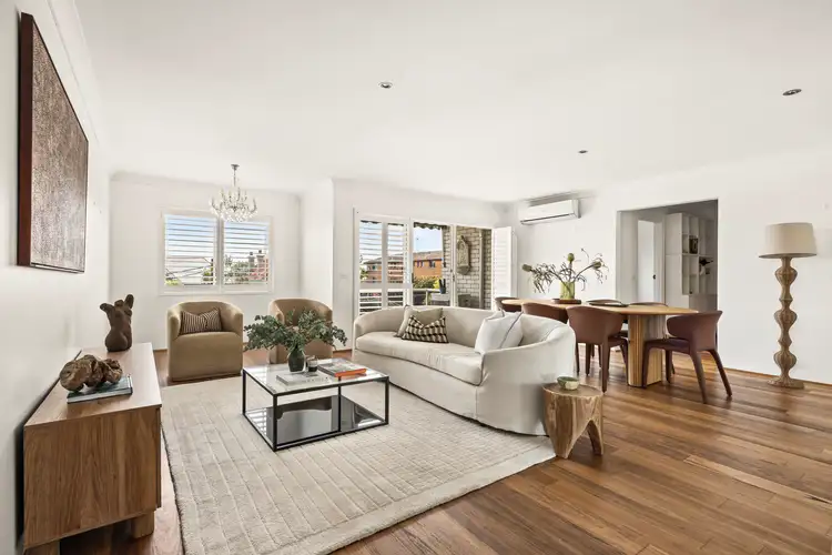 302/9 Bishops Avenue