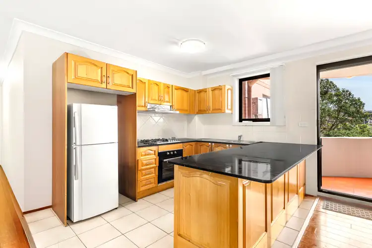 36/2-6 Market Street