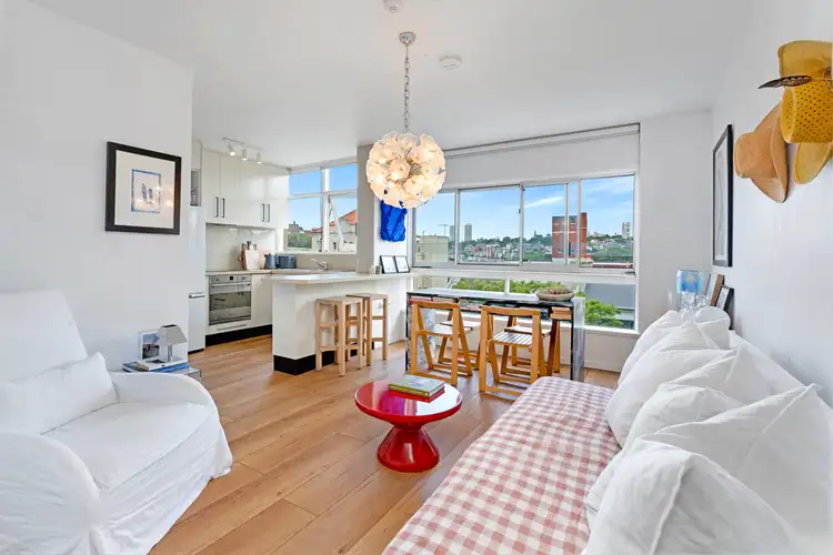 25/51 Roslyn Gardens