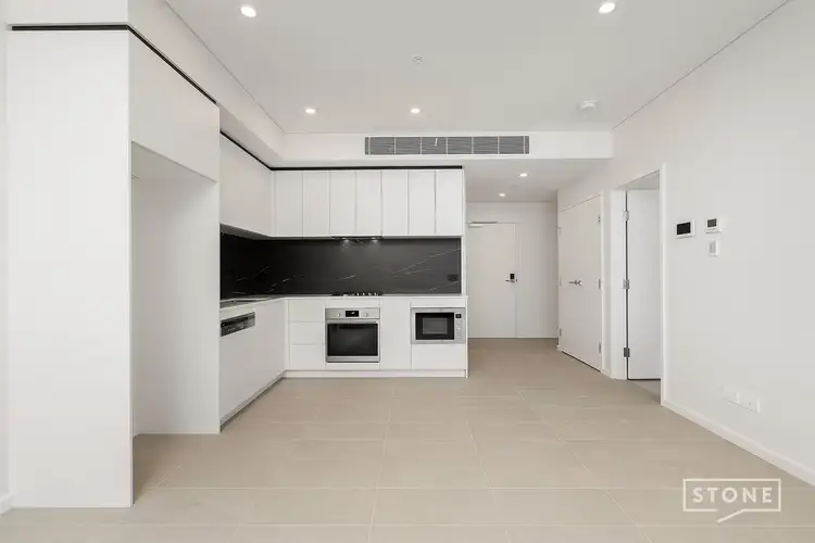 303/2D Appleroth Street