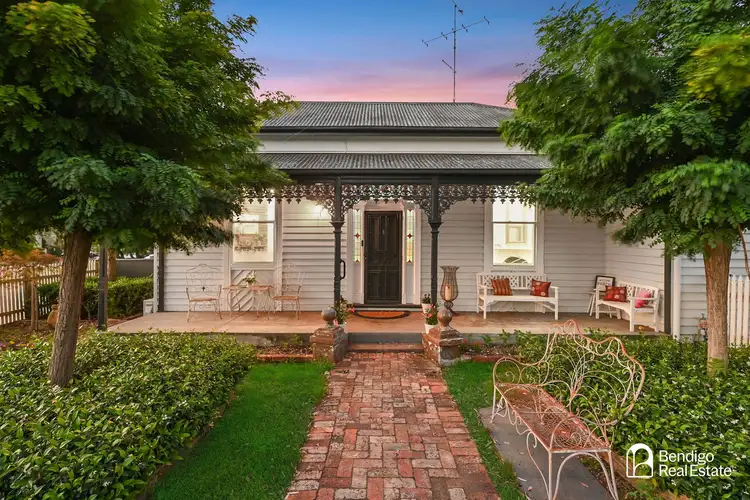 564 Hargreaves Street