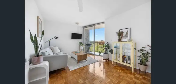 51/372 Edgecliff Road