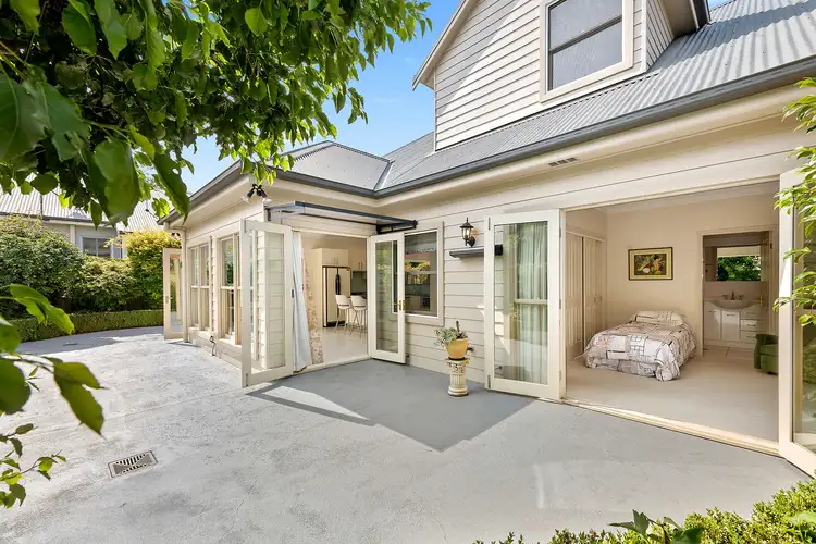 2/36 Shepherd Street