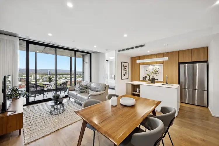 1101/248 Flinders Street