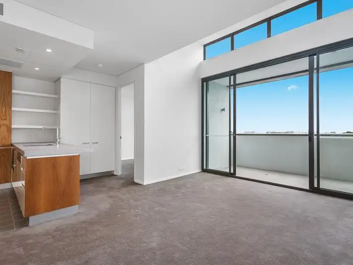 811/70 MacDonald Street