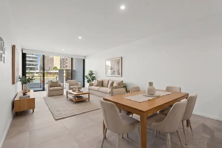 1106/6 Sickle Avenue