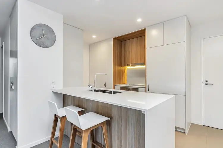 19/5 Kerridge Street