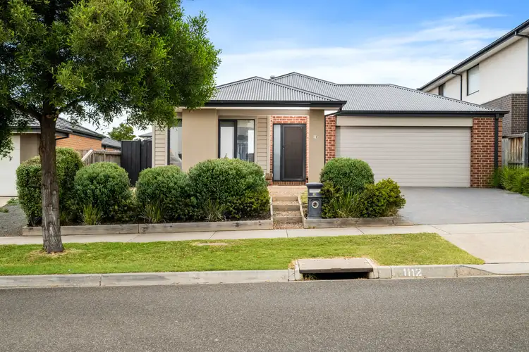 10 Mayvale Avenue