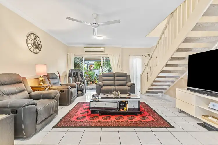 12/14 Grantala Street