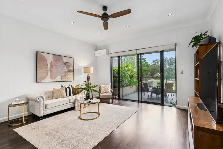 11/23 Anniversary Street