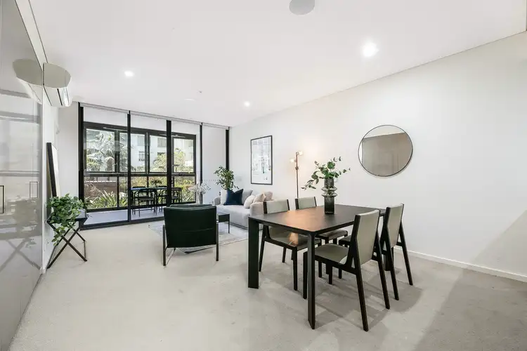 G8115/1 Bennelong Parkway